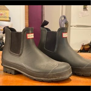 Hunter—Women’s Original Chelsea Boots (size 10)